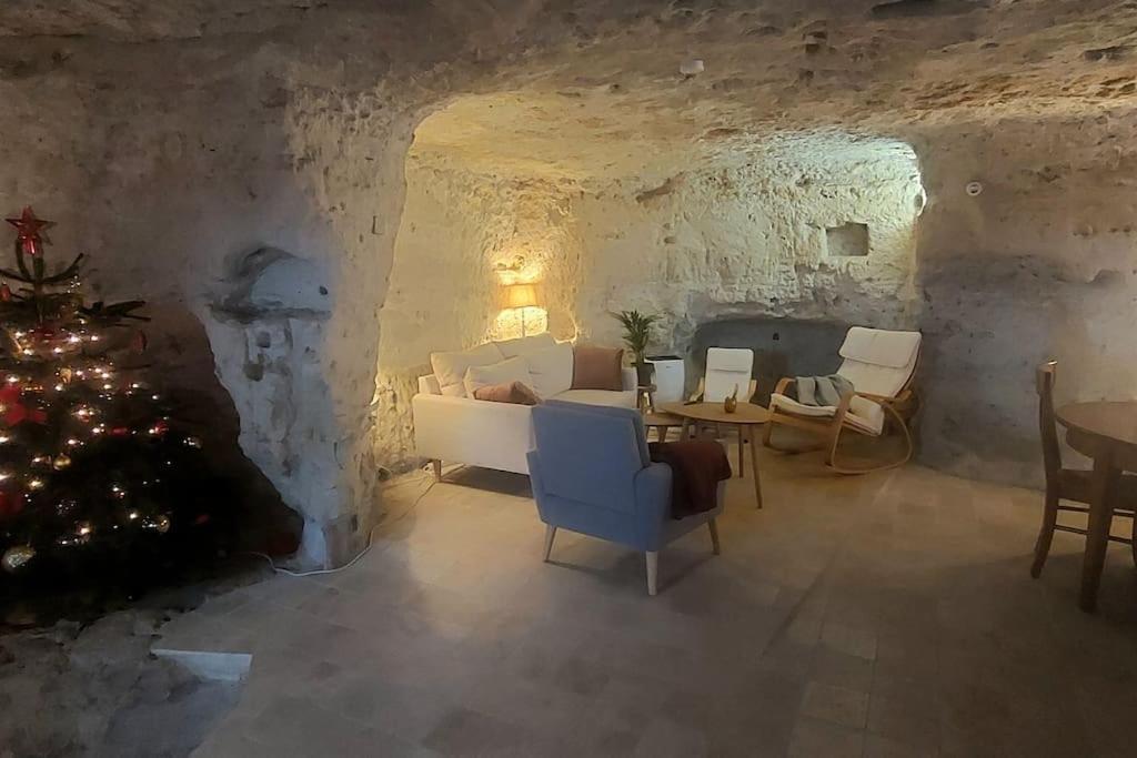 Troglo Entre Caves Et Chateaux Montlouis-sur-Loire Exteriér fotografie