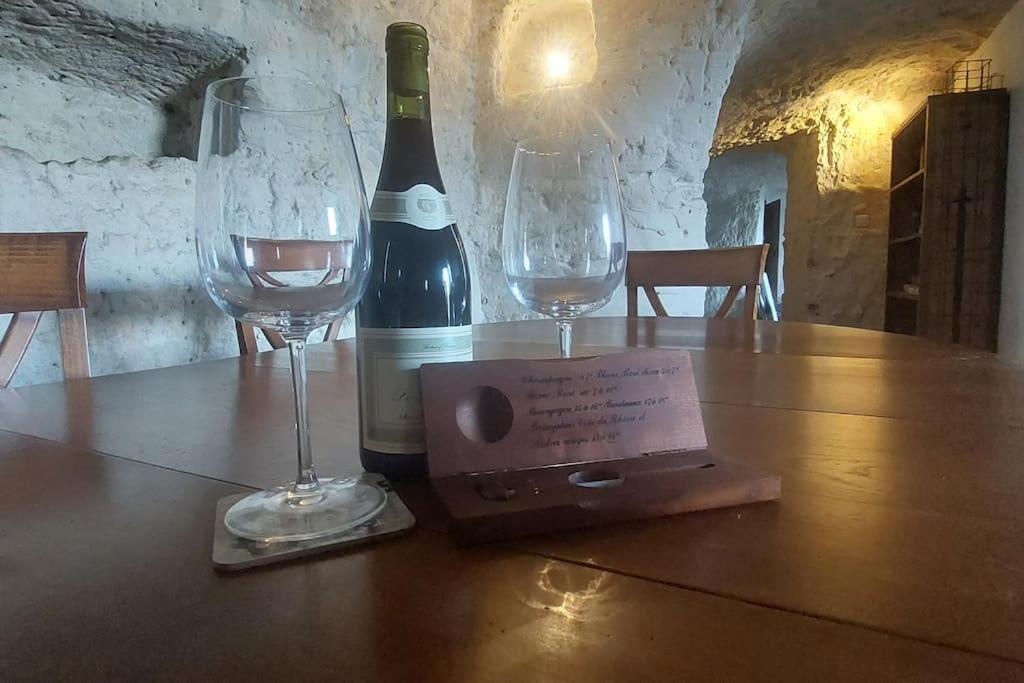 Troglo Entre Caves Et Chateaux Montlouis-sur-Loire Exteriér fotografie