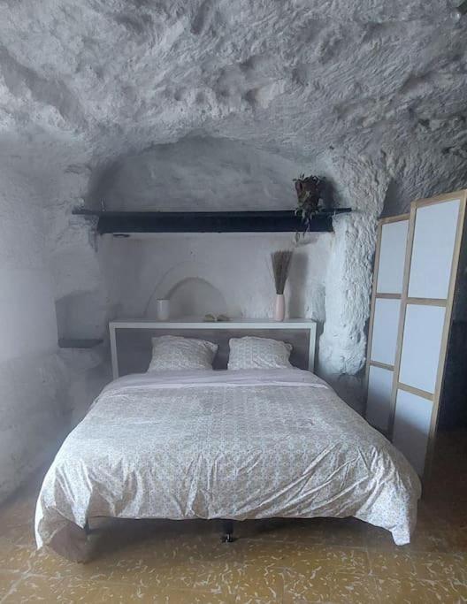 Troglo Entre Caves Et Chateaux Montlouis-sur-Loire Exteriér fotografie