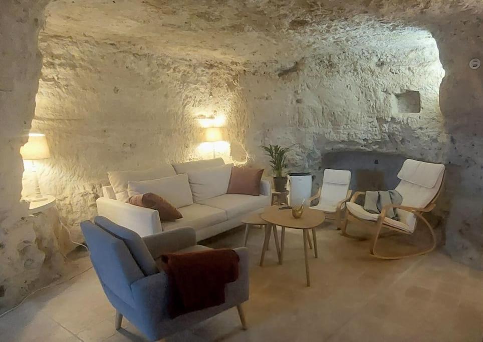 Troglo Entre Caves Et Chateaux Montlouis-sur-Loire Exteriér fotografie